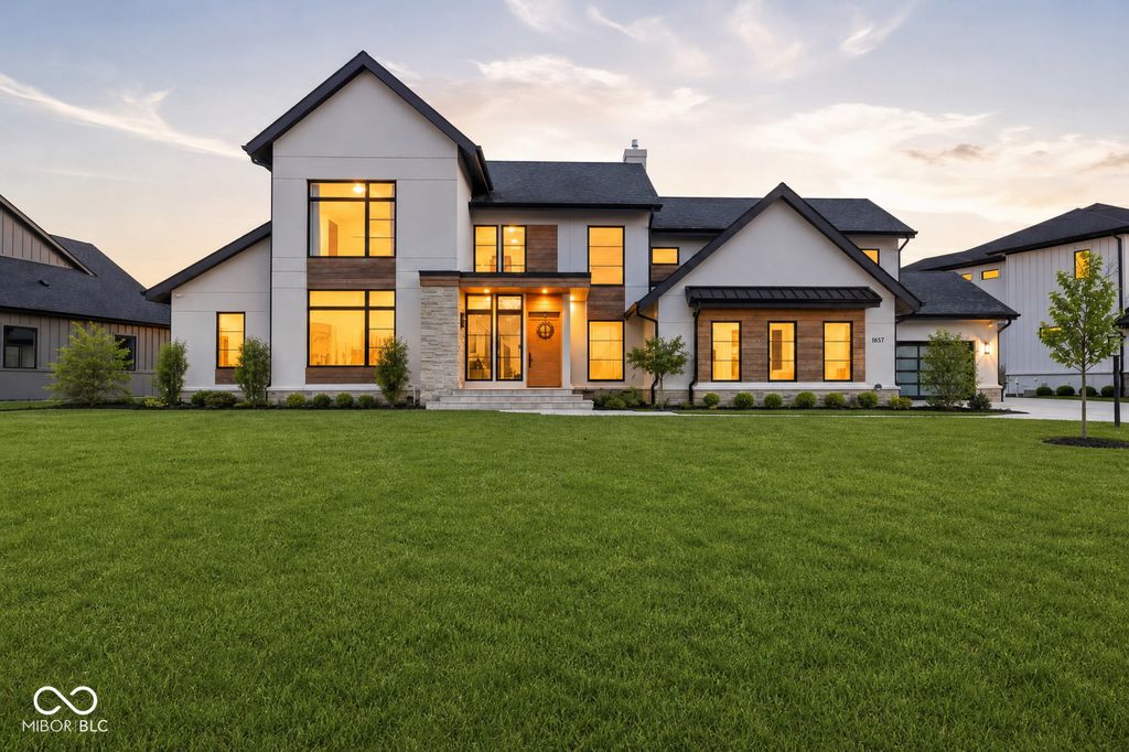 15377 Grassy Creek Lane, Carmel, IN 46033