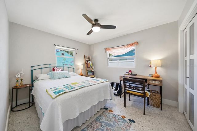 5548 CEDAR STREET NE, St Petersburg, FL 33703