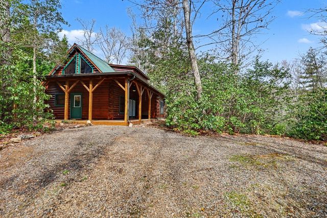 105 Cozy Pine Lane, Murphy, NC 28906