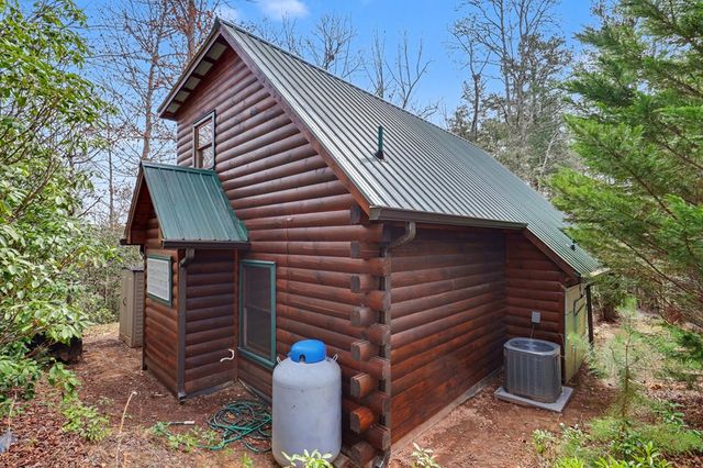 105 Cozy Pine Lane, Murphy, NC 28906