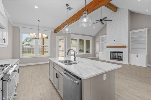 23 Turtle Creek Drive, Benton, LA 71006