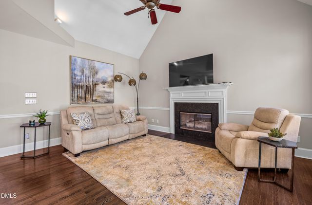 605 Edburton Court, Hillsborough, NC 27278