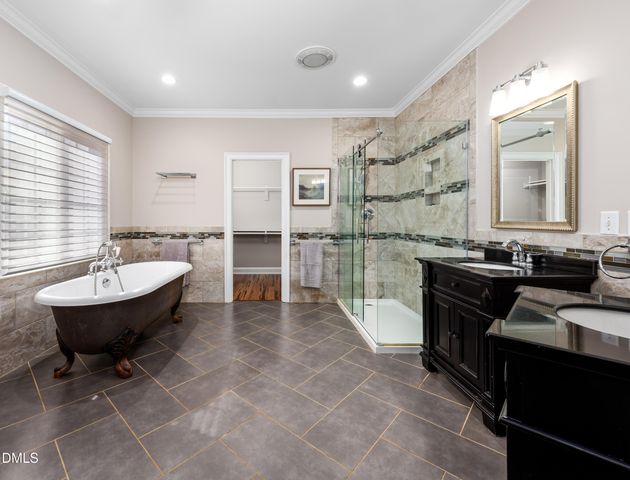 605 Edburton Court, Hillsborough, NC 27278