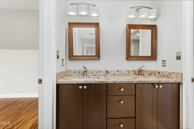 605 Edburton Court, Hillsborough, NC 27278