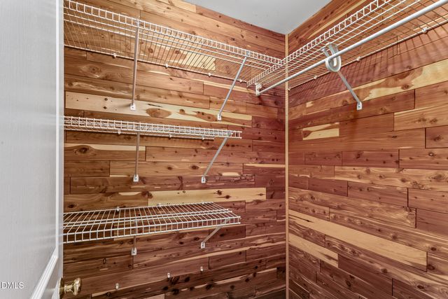 605 Edburton Court, Hillsborough, NC 27278