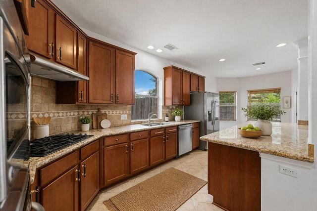 9422 Shelbourne Meadows Drive, Houston, TX 77095