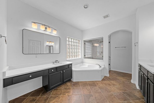 9422 Shelbourne Meadows Drive, Houston, TX 77095