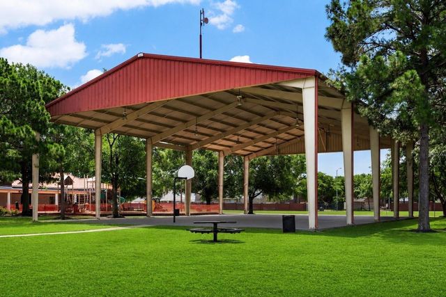 9422 Shelbourne Meadows Drive, Houston, TX 77095