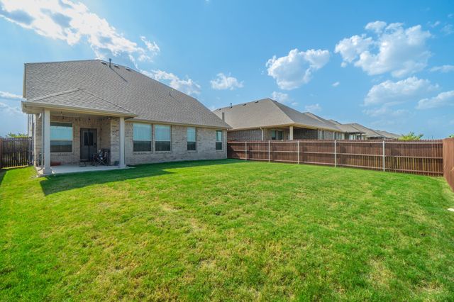 3105 Lionsgate Drive, Argyle, TX 76226