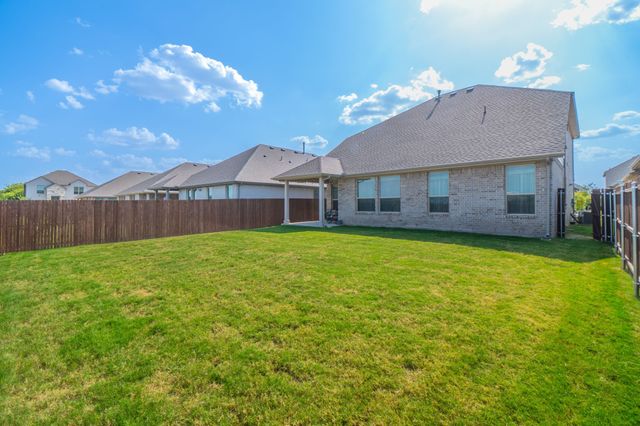 3105 Lionsgate Drive, Argyle, TX 76226