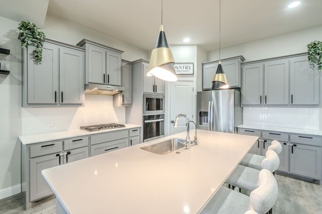 3105 Lionsgate Drive, Argyle, TX 76226