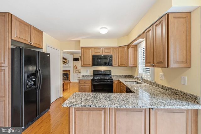 8739 ARLEY DR, Springfield, VA 22153