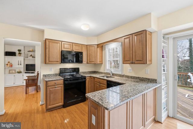 8739 ARLEY DR, Springfield, VA 22153