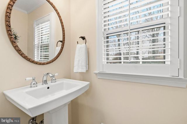 8739 ARLEY DR, Springfield, VA 22153