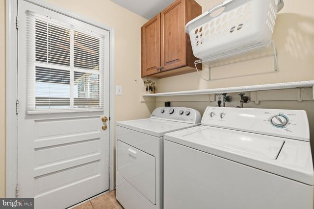 8739 ARLEY DR, Springfield, VA 22153