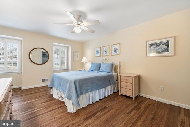 8739 ARLEY DR, Springfield, VA 22153