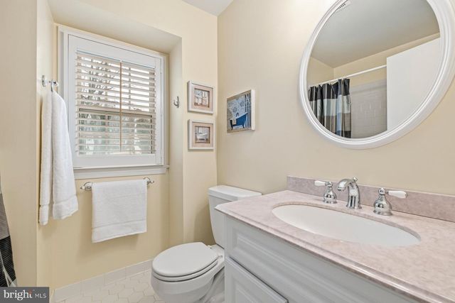 8739 ARLEY DR, Springfield, VA 22153