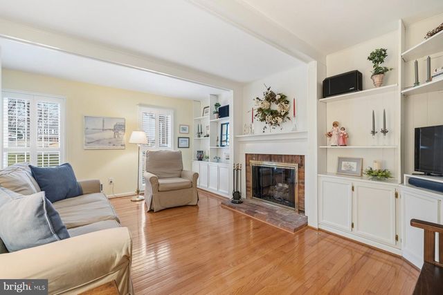 8739 ARLEY DR, Springfield, VA 22153