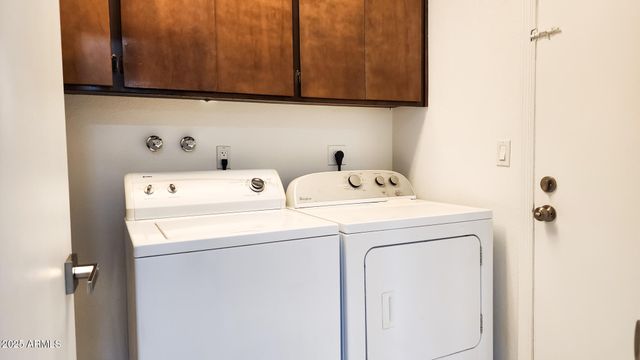 5309 W Dahlia Drive, Glendale, AZ 85304
