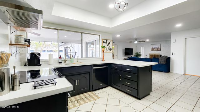 5309 W Dahlia Drive, Glendale, AZ 85304