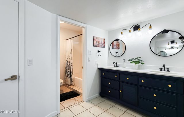 5309 W Dahlia Drive, Glendale, AZ 85304