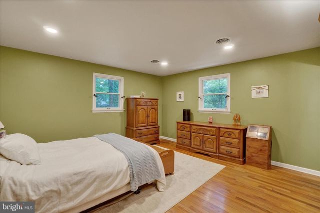 537 MILLER RD, Elizabethtown, PA 17022