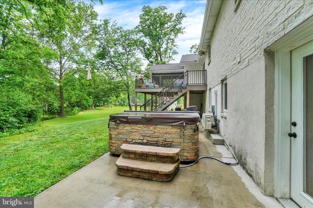 537 MILLER RD, Elizabethtown, PA 17022