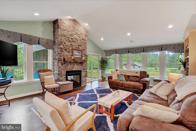 537 MILLER RD, Elizabethtown, PA 17022