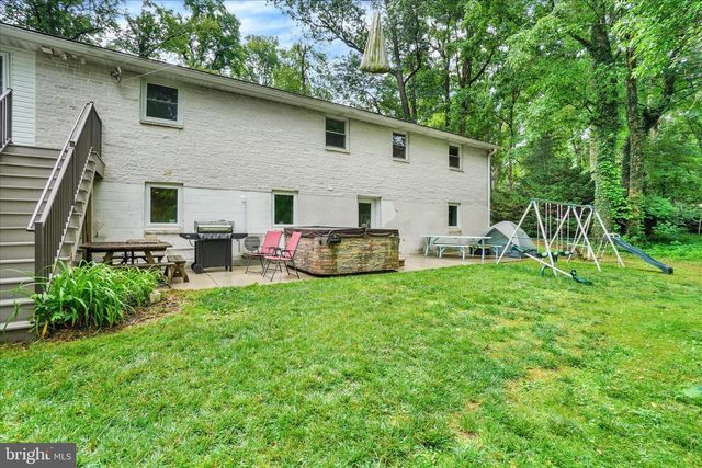 537 MILLER RD, Elizabethtown, PA 17022