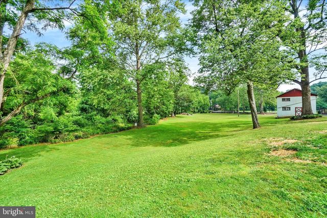 537 MILLER RD, Elizabethtown, PA 17022