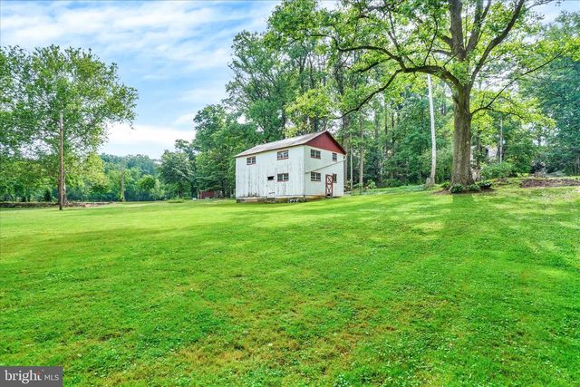 537 MILLER RD, Elizabethtown, PA 17022