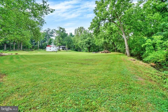 537 MILLER RD, Elizabethtown, PA 17022