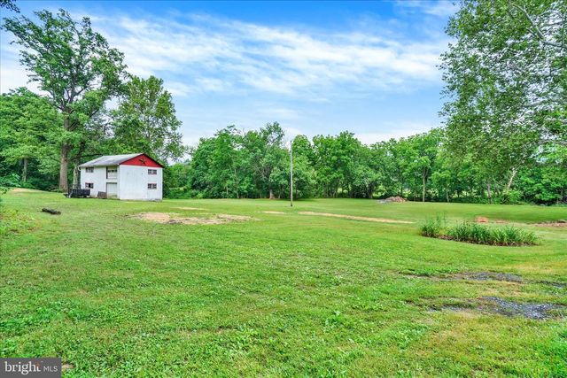 537 MILLER RD, Elizabethtown, PA 17022