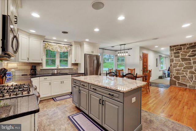537 MILLER RD, Elizabethtown, PA 17022