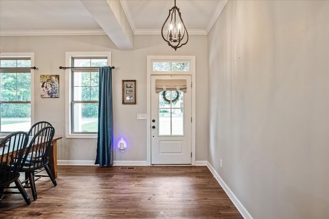 67 Beuerlein Cir, Lawrenceburg, TN 38464