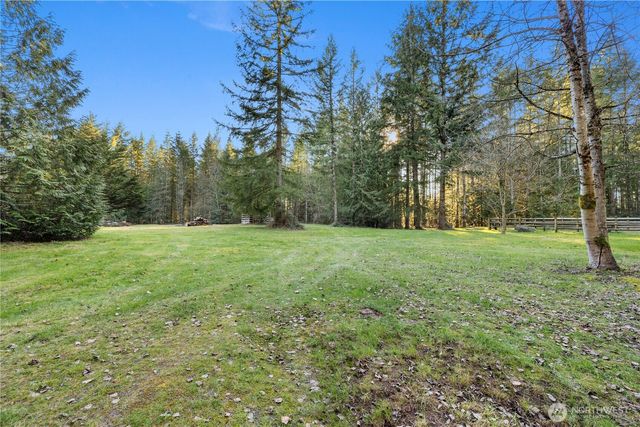 6410 221st Avenue NE, Granite Falls, WA 98252