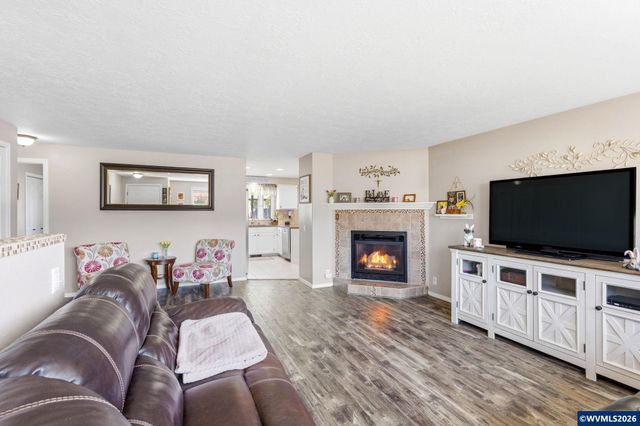 5270 Woodwind Ct NE, Keizer, OR 97303