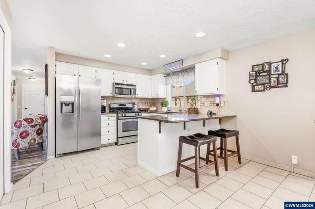 5270 Woodwind Ct NE, Keizer, OR 97303