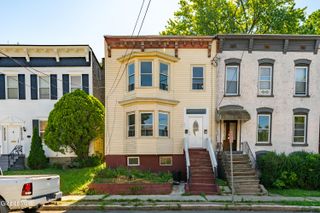 233 S Swan Street, Albany, NY 12202