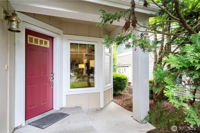 9112 NE 159th PL NE ##404, Redmond, WA 98052