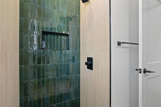 2424 Amante Court, Edmond, OK 73034