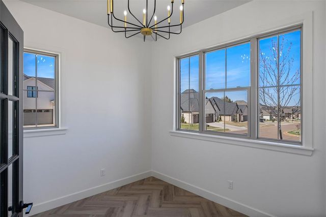 2424 Amante Court, Edmond, OK 73034