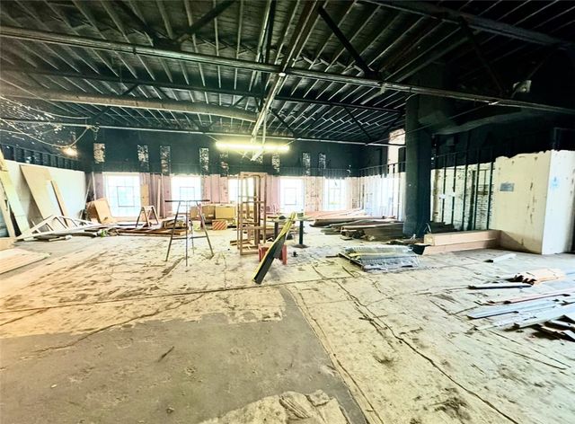 424 N Croton Avenue, New Castle, PA 16101