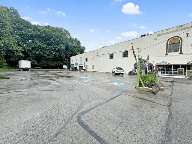 424 N Croton Avenue, New Castle, PA 16101