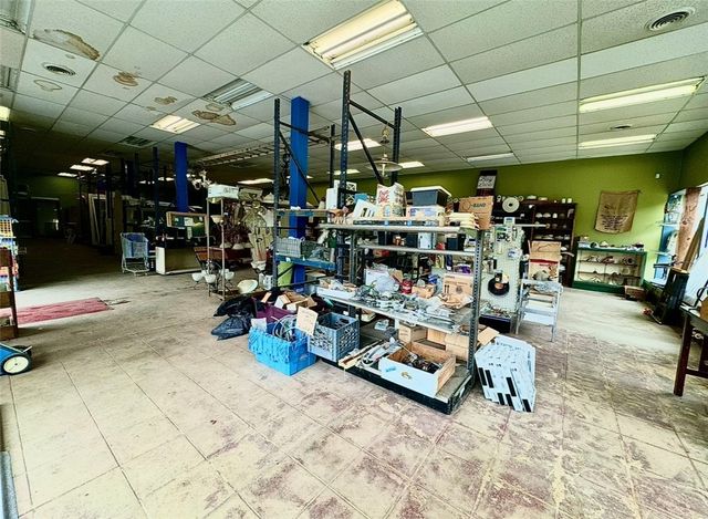 424 N Croton Avenue, New Castle, PA 16101