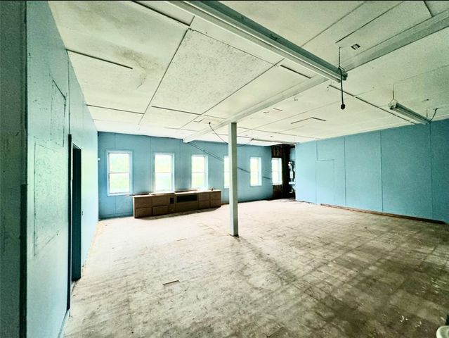 424 N Croton Avenue, New Castle, PA 16101