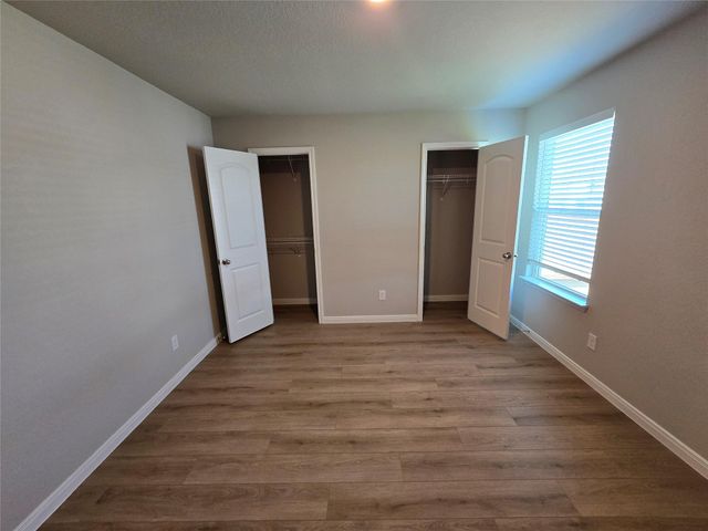 3971 Turtle CRK, New Braunfels, TX 78132