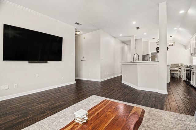 5609 Phoenix Drive, The Colony, TX 75056