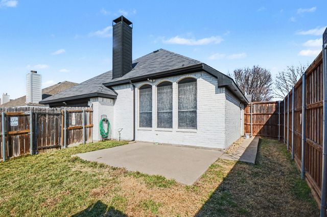 5609 Phoenix Drive, The Colony, TX 75056