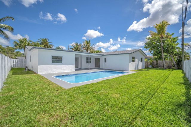 9490 NW 20th Place, Sunrise, FL 33322